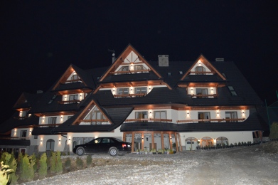 MONTENERO Viešbutis kurortas SPA terminiai šaltiniai Tatrų kalnuose poilsis Lenkijoje